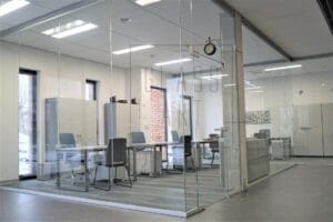 Glass Office open space akustyczne szkło laminowane